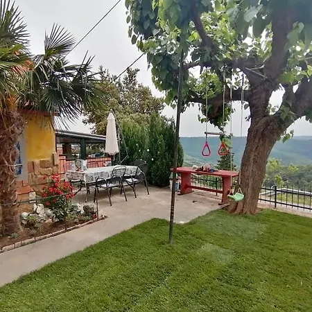 Cozy Studio With Garden Apartment Izola